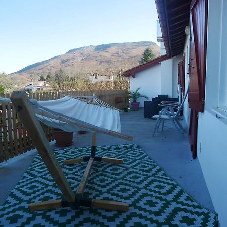 Auberge Trabenia Ascain Exterior foto