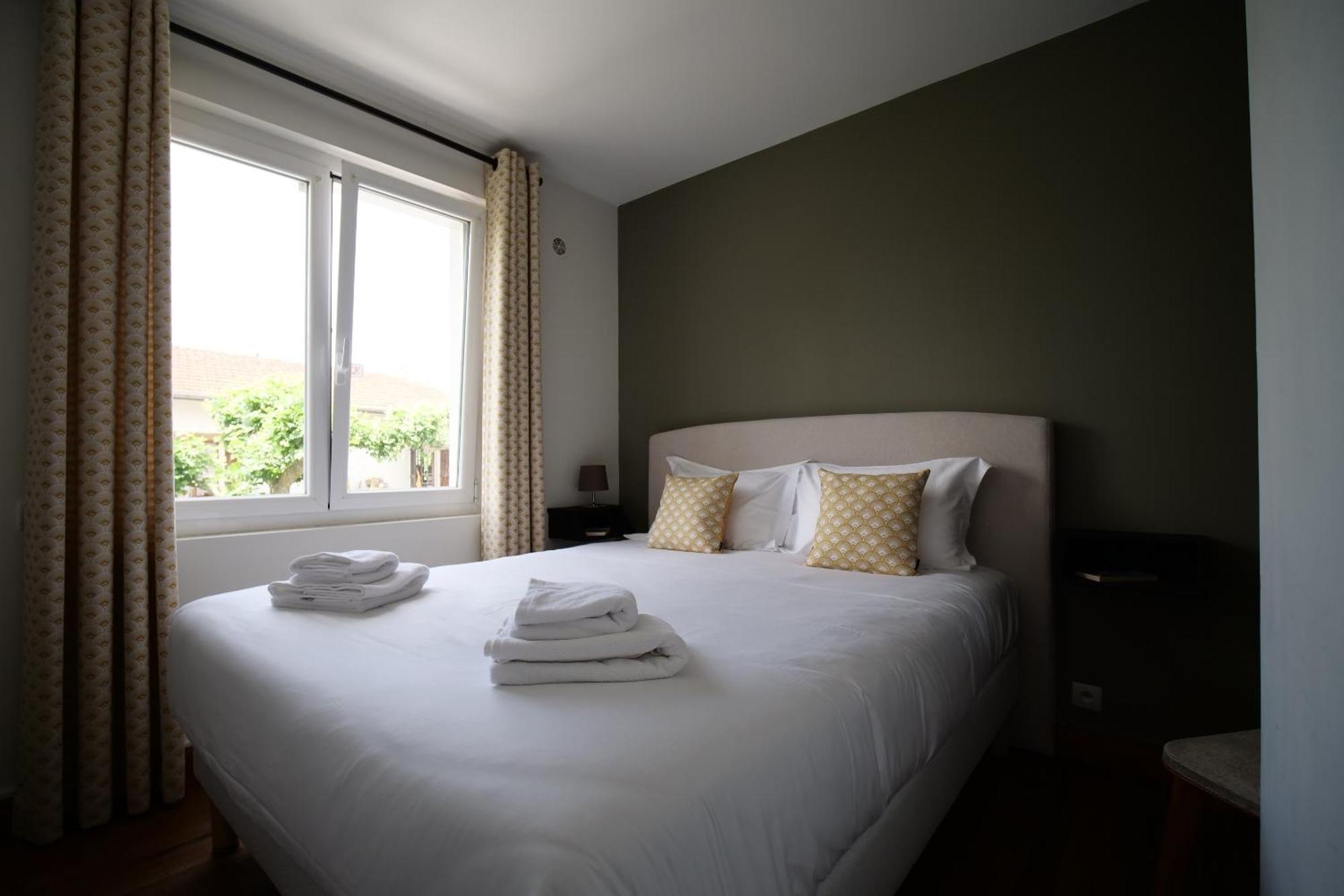 Auberge Trabenia Ascain Quarto foto