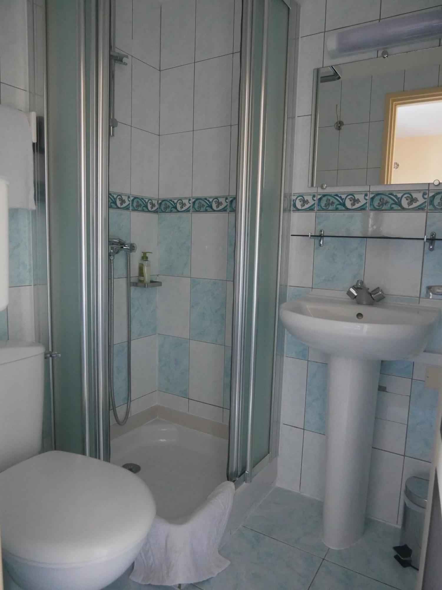 Auberge Trabenia Ascain Quarto foto